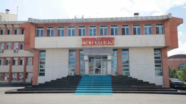 Ağrı'da her türlü toplantı ve gösteri yürüyüşü iki gün süreyle yasaklandı