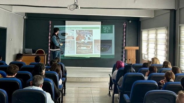 Ağrı'da siber suçlar ve uyuşturucuyla mücadele eğitimi