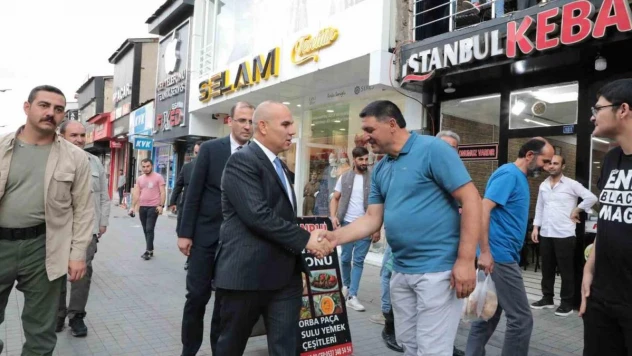 Ağrı Valisi Koç, esnaflarla buluştu