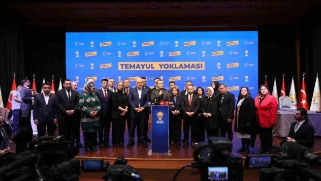 AK Parti İstanbul Başkanlığı'nda temayül yoklaması yapıldı