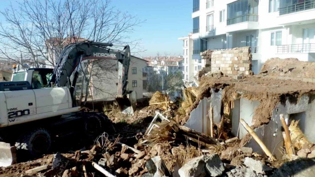 Aksaray'da son 5 yılda bin 56 metruk bina ortadan kaldırıldı