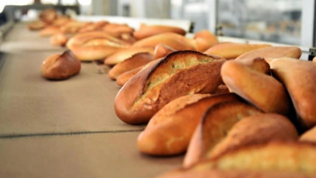 Alaca'da ekmek 8 lira oldu