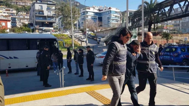 Alanya'da silahlı saldırı olayında 3 kişi tutuklandı