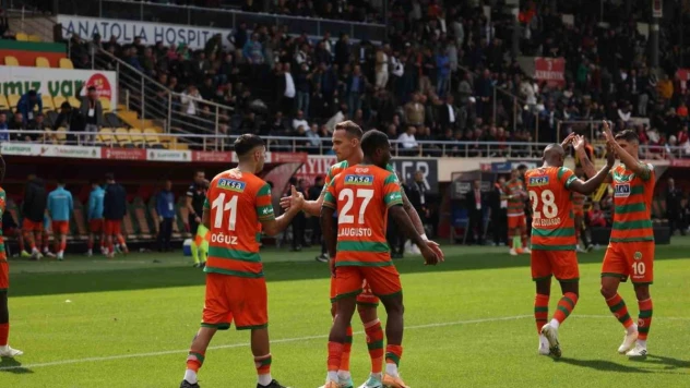 Alanyaspor - Trabzonspor maçının biletleri satışa çıktı