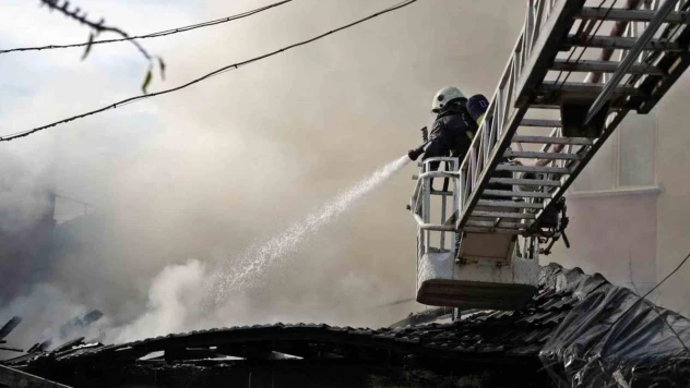 Alevlerin arasında kalan 2 aylık 'Can' bebeğe, sara hastası kahraman dayısı 'can' oldu