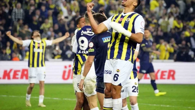 Alexander Djiku cezalı duruma düştü