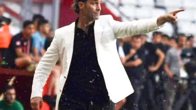 Altay'ın yeni Teknik Direktörü Cüneyt Biçer oldu