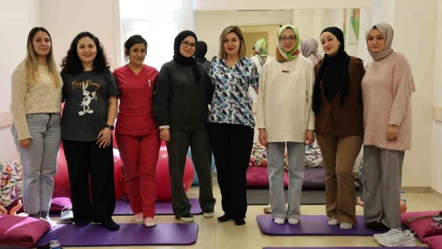 Anne adayları, gebe okulunda doğuma hazırlanıyor