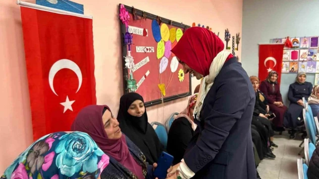 Anne akademisi ile dezavantajlı bölgelerdeki kadınlara destek