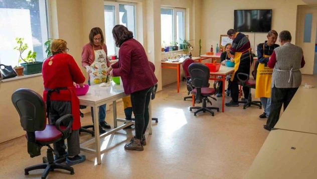 Anne ve çocuklar eğlenceli bir gün geçirdi