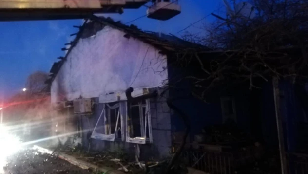 Antalya'da alev alev yanan gecekondu küle döndü