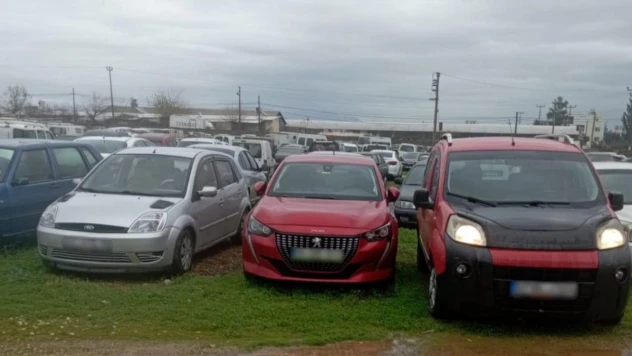 Antalya'da korsan taşıma yapan 61 araç trafikten men edildi