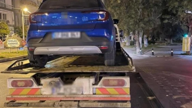 Antalya'da korsan taşımacılık yapan 28 otomobil tarafikten men edildi