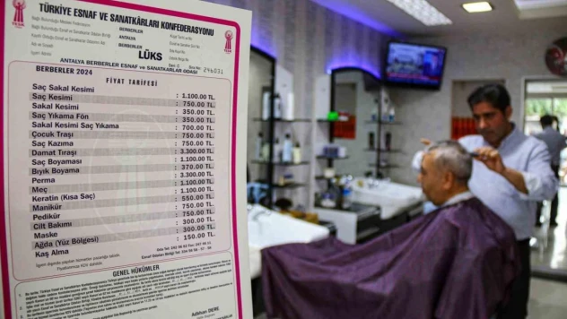 Antalya'da saç sakal kesimi, 'lüks' tarifedeki berberlerde bin 100 lira