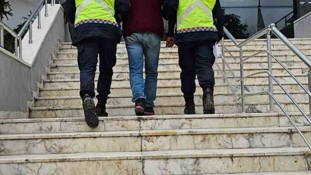 Antalya'dan bakır kablo çalan şahıs Afyonkarahisar'da yakalandı