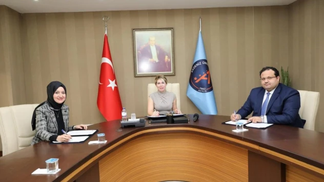 Antalya Teknokent ile TÜRKSMD arasında iş birliği protokolü