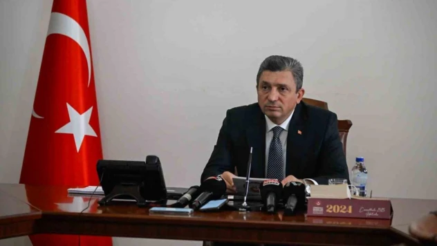 Antalya Valisi Şahin: '2 milyon civarında seçmenimizin 6 bine yakın sandıkta oy kullanacağını düşünüyoruz'