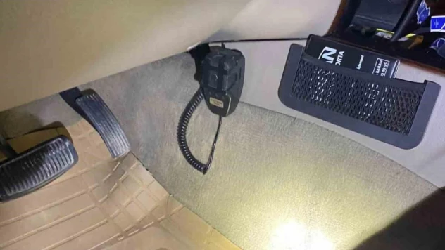 Aracında 'çakar' tespit edilen şahsa ceza