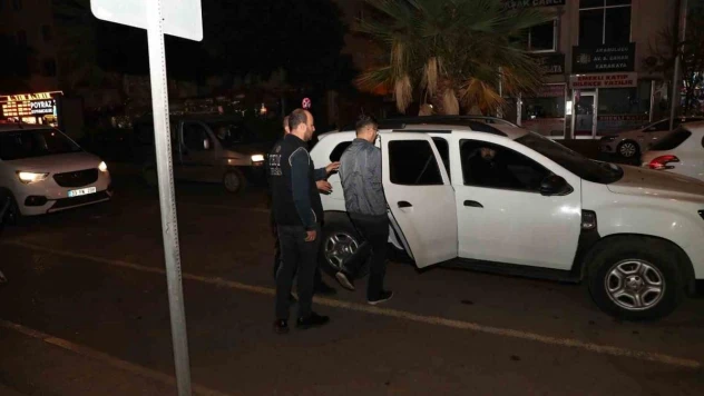 Aranan FETÖ'cü Mersin'de yakalandı