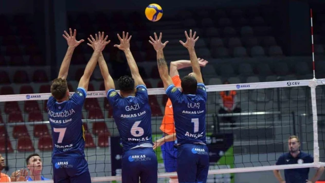 Arkas Spor, CEV Kupası'nda son 32 turuna yükseldi