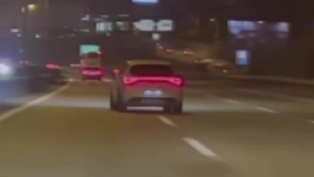 Art arda şerit değiştirerek trafiği tehlikeye atan sürücüye 4 bin 936 TL ceza