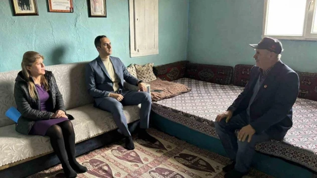 Artar: 'Şehit ve gazi ailelerinin yanındayız'