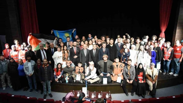 Ata topraktan Düzce'ye tiyatro gösterisi