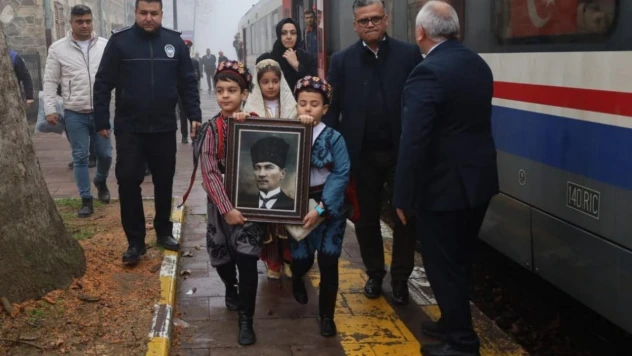 Atatürk'ün Turgutlu'ya gelişinin 101. yıl dönümü kutlandı