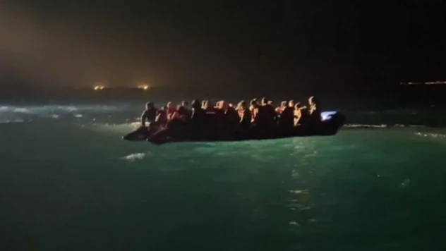 Ayvacık açıklarında 43 kaçak göçmen kurtarıldı