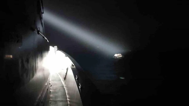 Ayvalık'ta 52 düzensiz göçmen kurtarıldı