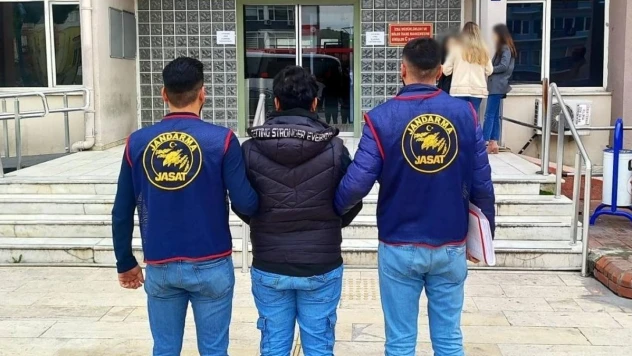 Azılı suçlu jandarmadan kaçamadı