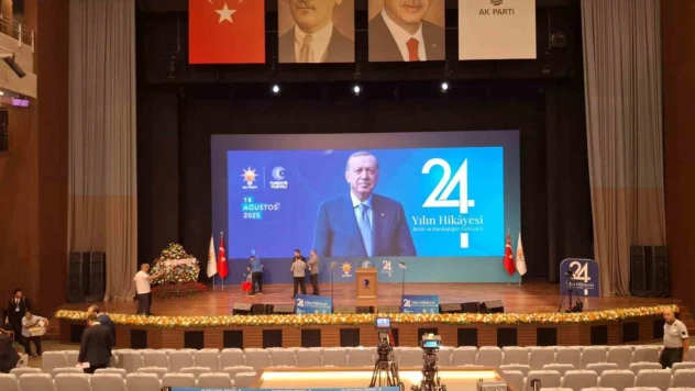 Bahçeli'den AK Parti'ye anlamlı çiçek