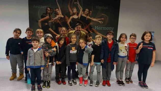 Bahçeşehir öğrencileri, tiyatroyla BKM Mutfak Atölye'de buluştu