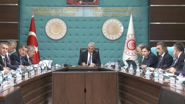 Bakan Bolat: 'Çiftçilerimizin ekonomik ve sosyal refahını arttırmak için kooperatiflerimize destek vermeye devam edeceğiz'
