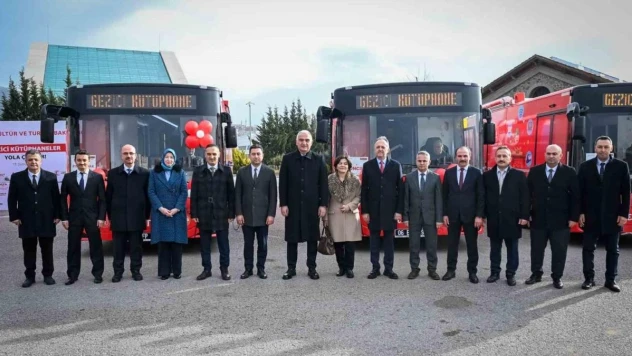 Bakan Ersoy: 'Cumhuriyet'in 100'üncü yılında 100 yeni kütüphane hedefimize ulaştık'