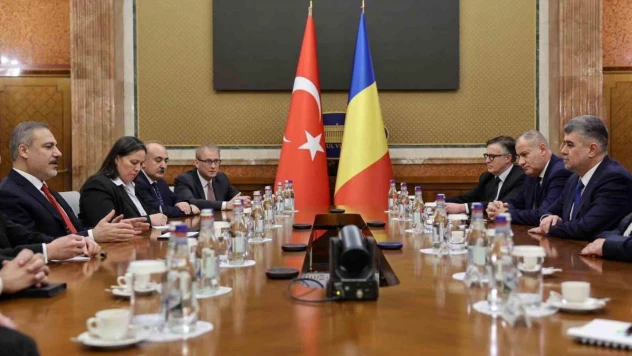 Bakan Fidan, Romanya Başbakanı Ciolacu ile görüştü