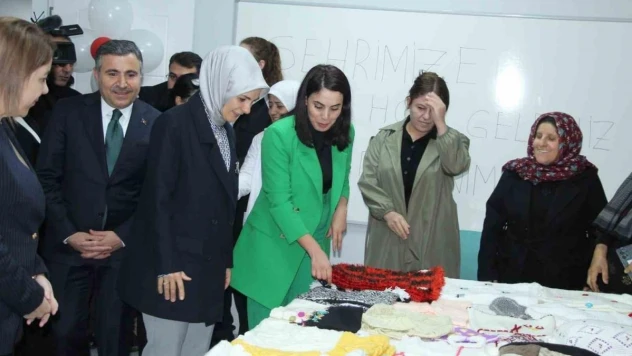 Bakan Göktaş'ın Şırnak ziyaretinde renkli görüntüler yaşandı