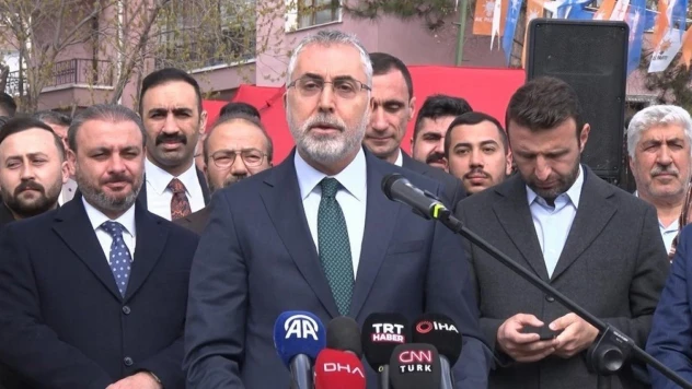 Bakan Işıkhan: 'ABB'nin 5 yıl önce 200 milyon olan SGK borcu bugün 4,5 milyar olmuştur'