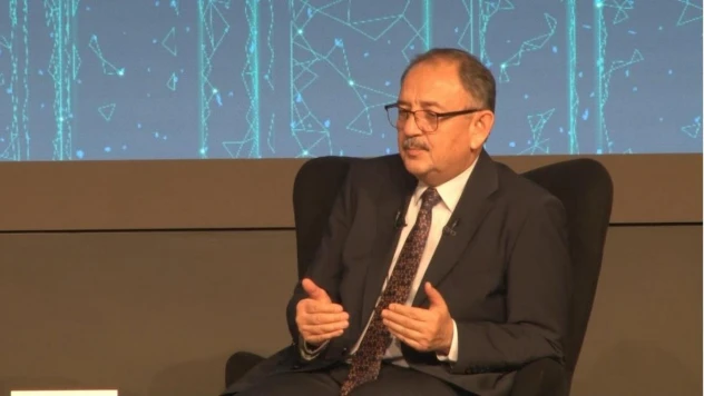 Bakan Özhaseki: 'İstanbul için yerinde dönüşüm projesine benzer bir proje geliyor'