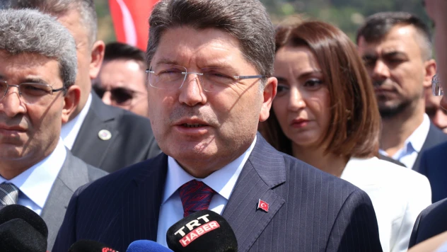 Bakan Tunç: 'CHP Genel Merkezi yalan üretim merkezine dönüşmüş durumda'