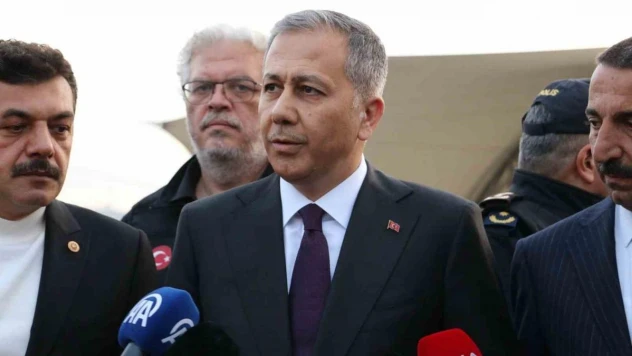 Bakan Yerlikaya: 'Şu ana kadar kayıp denizcilerimizden herhangi bir emareye rastlamadık'