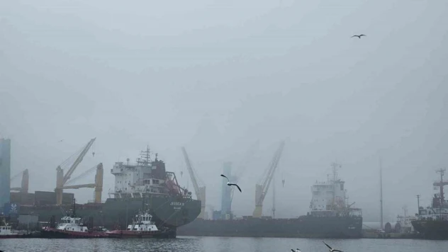 Bandırma'da sis kartpostallık görüntüler oluşturdu