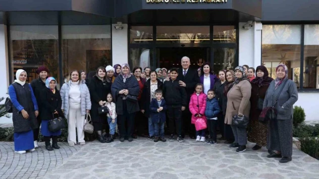 Başkan Atay kadın vatandaşlarla kahvaltıda buluştu