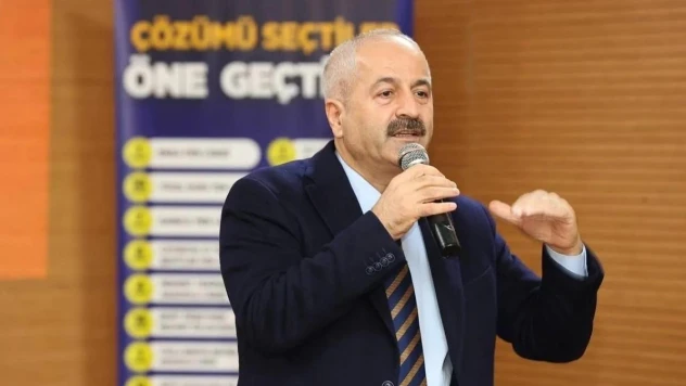 Başkan Büyükgöz'den gençlere tavsiyeler