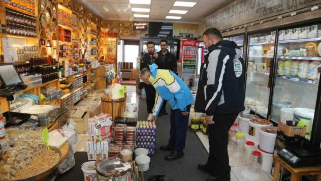 Başkan Büyükkılıç'tan Erciyes'te esnaf ziyareti