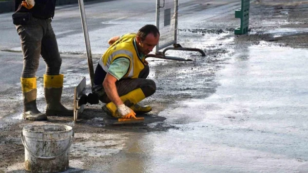 Başkan Demir: 'Sanayi bölgelerinin daha etkin bir ulaşım ağına kavuşması için çalışıyoruz'