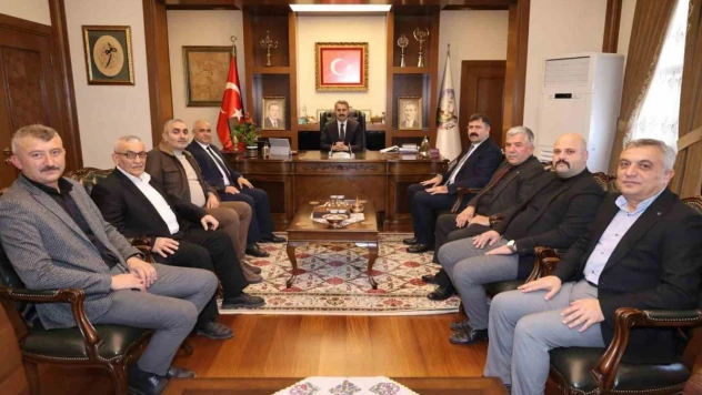 Başkan Eroğlu: 'Bir şehrin gelişimi esnaflarının güçlenmesi ile mümkündür'