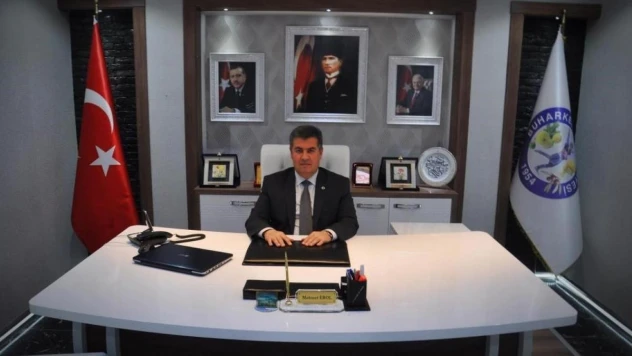 Başkan Erol'un öğretmenler günü mesajı