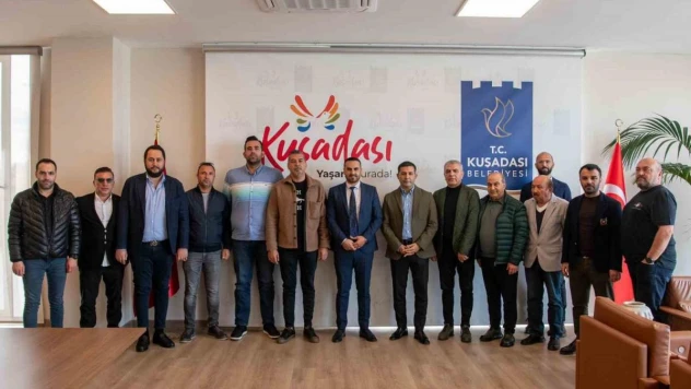 Başkan Günel: 'Kuşadasıspor'un her zaman yanındayız'
