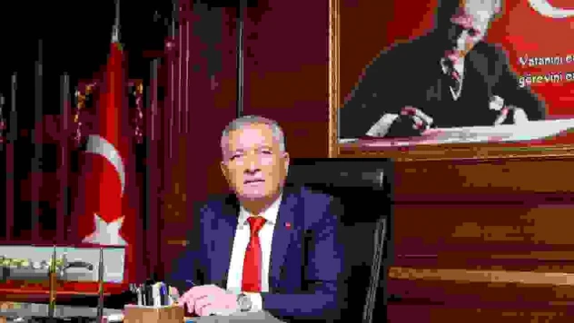 Başkan Kepenek 'Cumhuriyetimiz, atalarımızdan bizlere kalan en büyük mirastır'